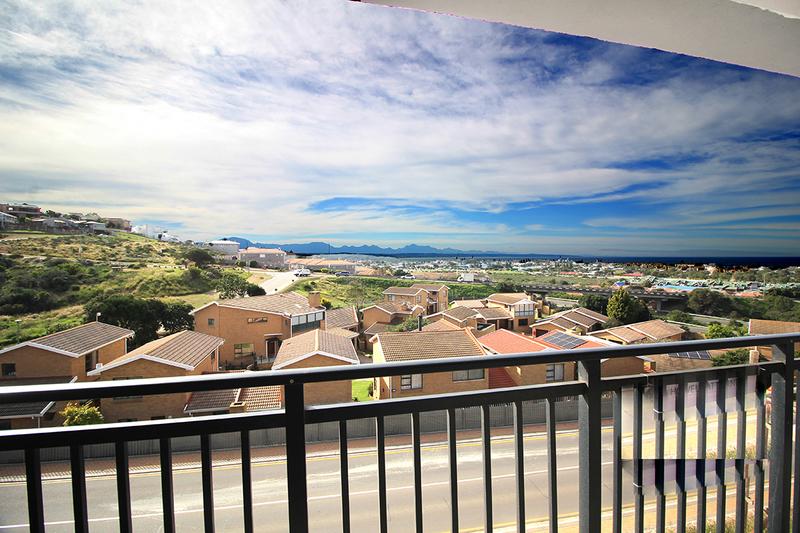 3 Bedroom Property for Sale in Menkenkop Western Cape